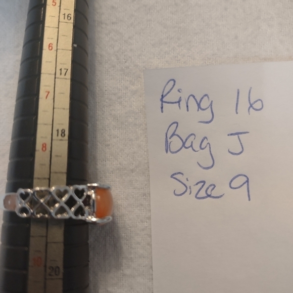 New order women's size 9 ring - Picture 2 of 3